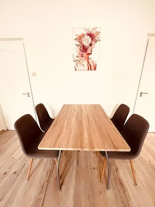 Apartment Westend Warm & Cozy Residence Budapest
